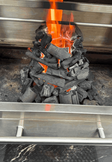 Parrilla al carbón de Tacos JC